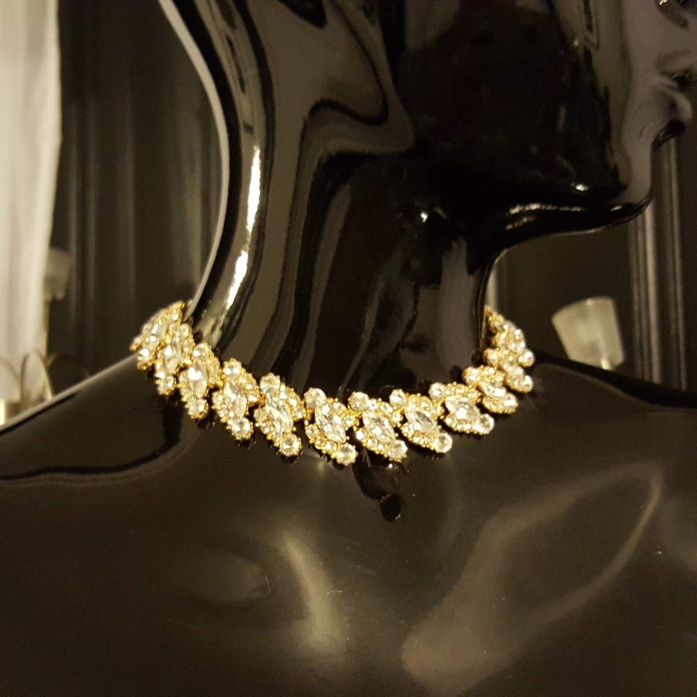 Rhinestone Choker with gold medal
